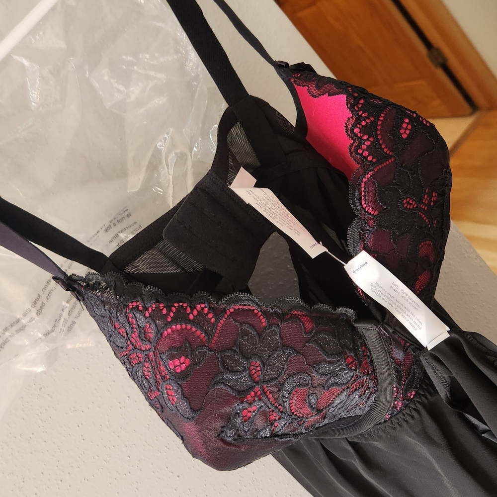 Lingerie - Picture 4 of 5